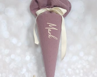 Daycare cone, school cone, candy cone, kindergarten cone made of muslin / purple - 35/70 cm