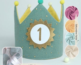 Geburtstagskrone, Birthday Party Crown, Geburtstag Kind, Stoffkrone Musselin, Geburtstagskrone mit Pompons, mit Name /grau