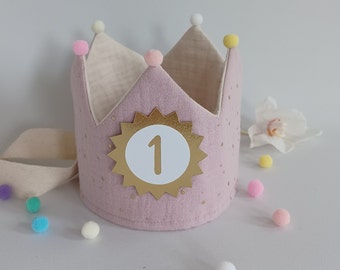 Couronne d'anniversaire en mousseline, couronne en tissu pour enfant fêté avec nom, avec pompons, couleur : mauve clair - pois dorés / blanc lait