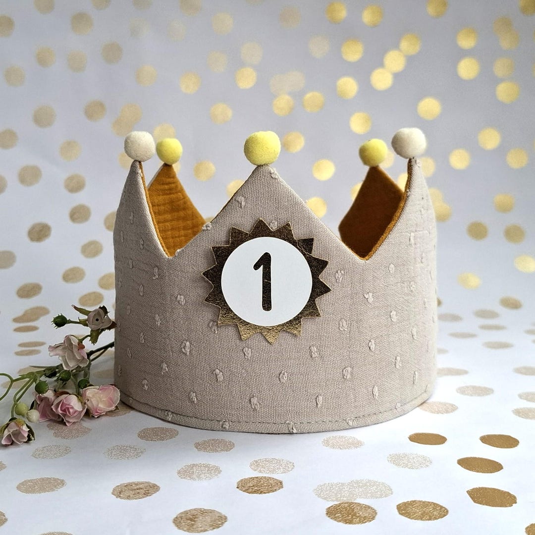 Personalized Muslin Birthday Crown – Crown With Name, Birthday ...