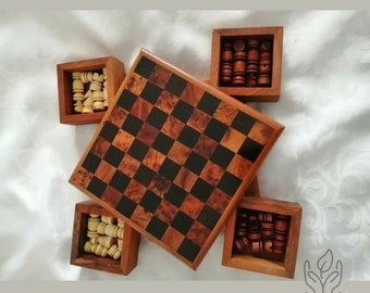 Jeu d'échecs en bois de thuya fait à la main – Artisanat marocain exquis.