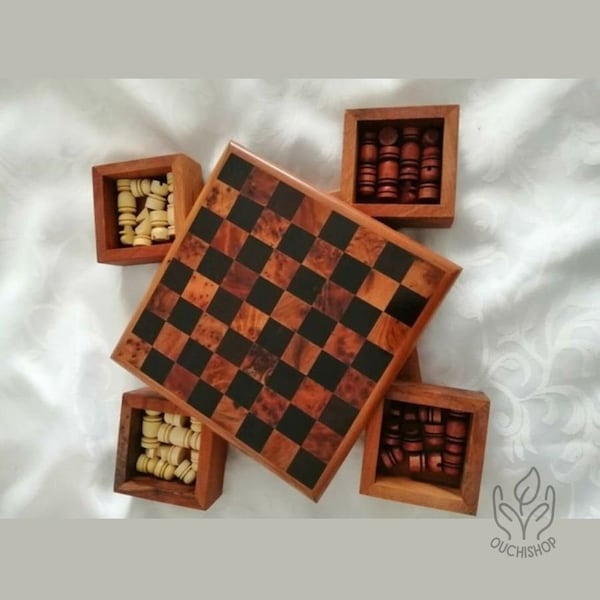 Handmade Thuja Wooden Chess Set - Exquisite Moroccan Artisan Craftsmanship .