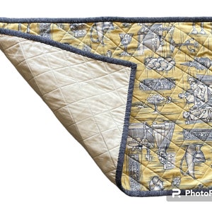 Quilted Shabbat bread cover