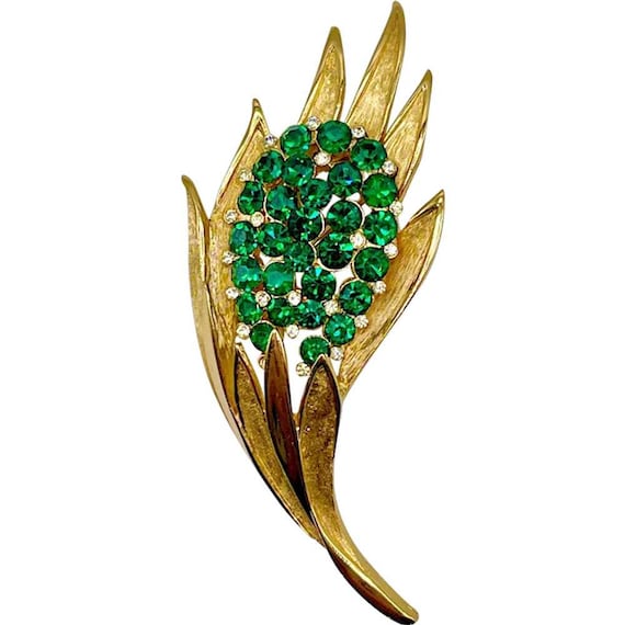 Vintage Crown Trifari Gold Tone Leaf Brooch-Emera… - image 1
