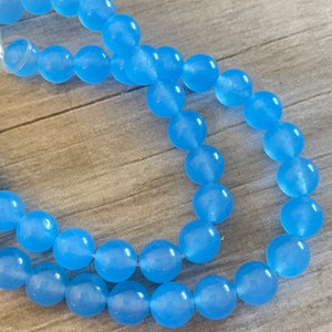 Lot Of 12 Dyed Sky Blue Agate Smooth Round Beads 6mm-Jewelry Design Components