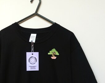 Bonsai Tee | Bonsai tree shirt | Black bonsai t-shirt | bonsai Japanese tee | Minimalist subtle design | bonsai gift