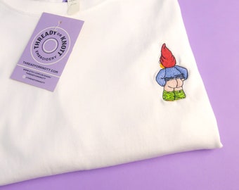 Mooning Gnome embroidered t-shirt | cute | cheeky | peachy little butt