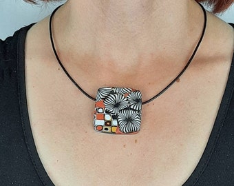 Collier fait main en pâte polymère