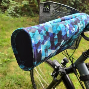 Warm, waterproof bike sleeves and saddle covers in blue tones image 4