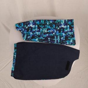 Warm, waterproof bike sleeves and saddle covers in blue tones image 6