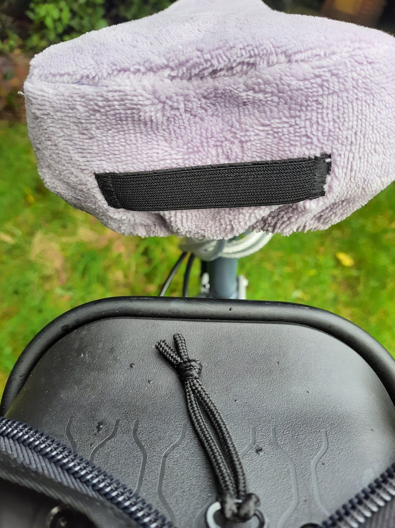 Couvre-selle d'été pour vélo en tissu éponge de bambou mauve image 4