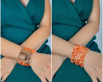 Pulsera hecha a mano, cuentas en tono naranja, cierre de madera.