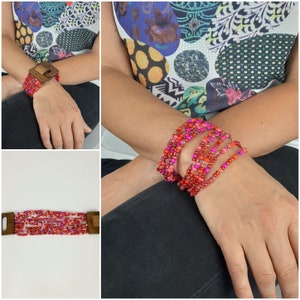 Bracelet fait main, perles tons framboises, fermoir en bois image 1