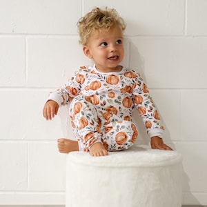 Organic Two-Piece Sleep Set in Harvest | Watercolor Pumpkin Pajamas | Baby / Toddler Unisex PJs | Fall Halloween Pattern Kids Pajamas