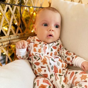 Organic Double Zip Romper in Sugar + Spice | Boho Christmas Pajamas | Baby / Toddler Unisex PJs | Gingerbread Pattern Kids Pajamas
