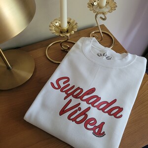 Suplada Vibes Crewneck in White| Filipino Sweatshirt, Filipino Apparel, Filipino Gift, Pinay Mama Shop
