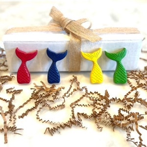 Mermaid crayons, kids gift ideas, girl's gifts, mermaid tails, recycled crayons, birthday favor,mermaid party favors, kids Christmas