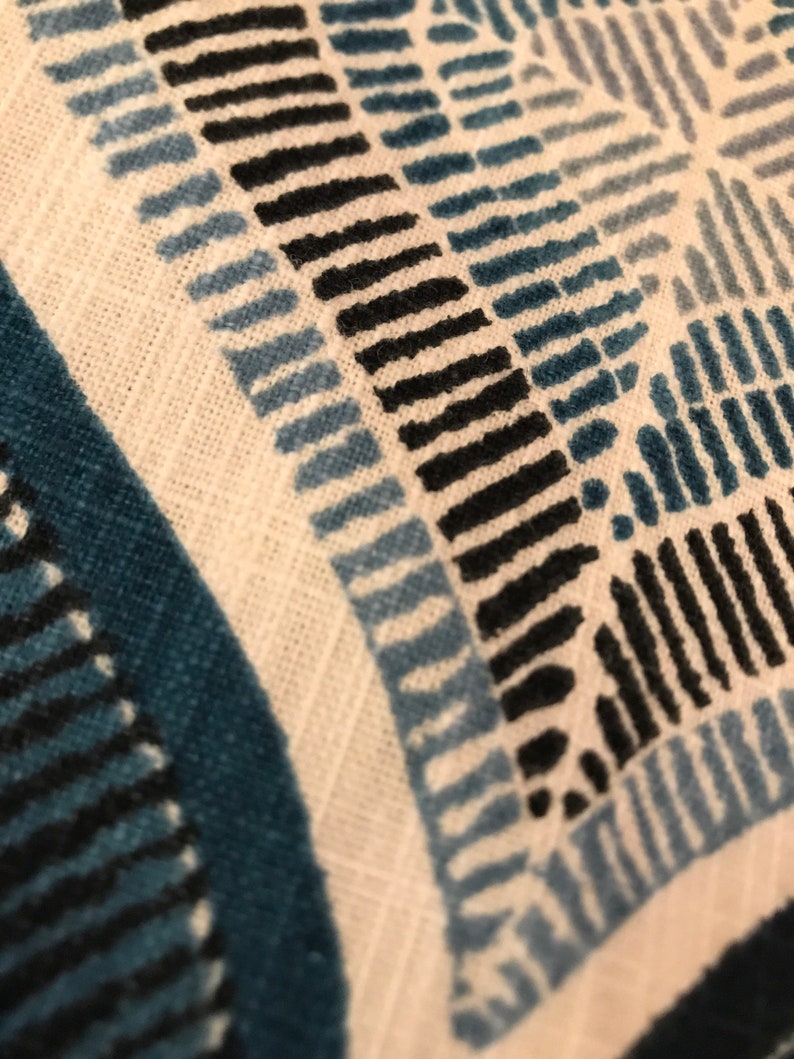Blue Ogee Print Cotton Fabric Sample: 26