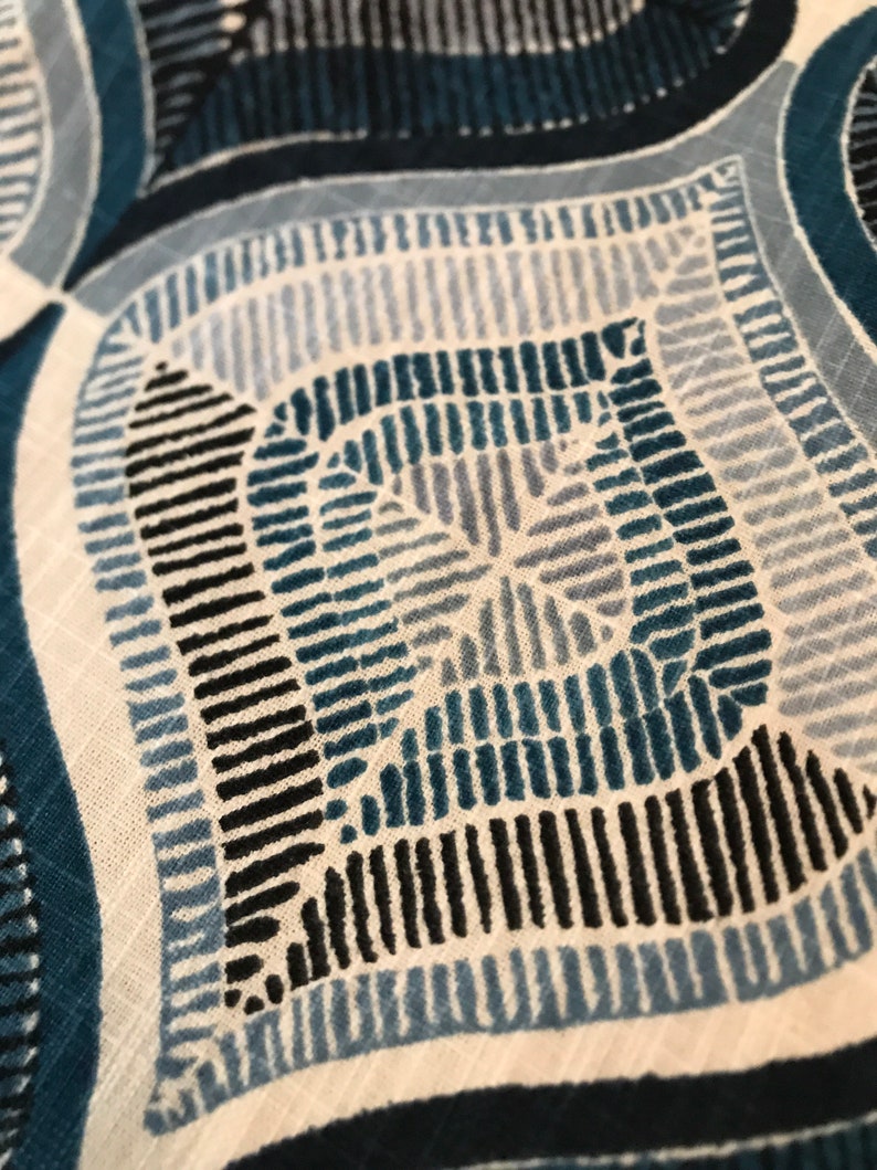 Blue Ogee Print Cotton Fabric Sample: 26