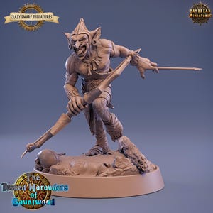D&D Goblin Ranger, Hunter, Mercenary | Dungeons and Dragons | Pilas Bonepointer | 28mm/32mm Miniature | By Daybreak Miniatures