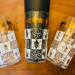 Vintage Gold Leaf and White Flower and Jug Pattern Glasses - Set of 3