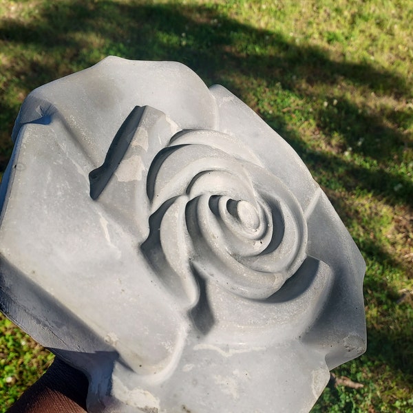 Large Cement Rose Stepping Stone/Home Decor/Garden Decoration