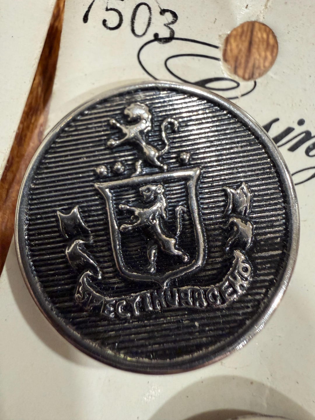 2 Sizes Vintage Silver Metal Buttons With Coat of Arms – Shank (lansing ...