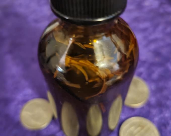 Ayizans Marche Money Market Oil