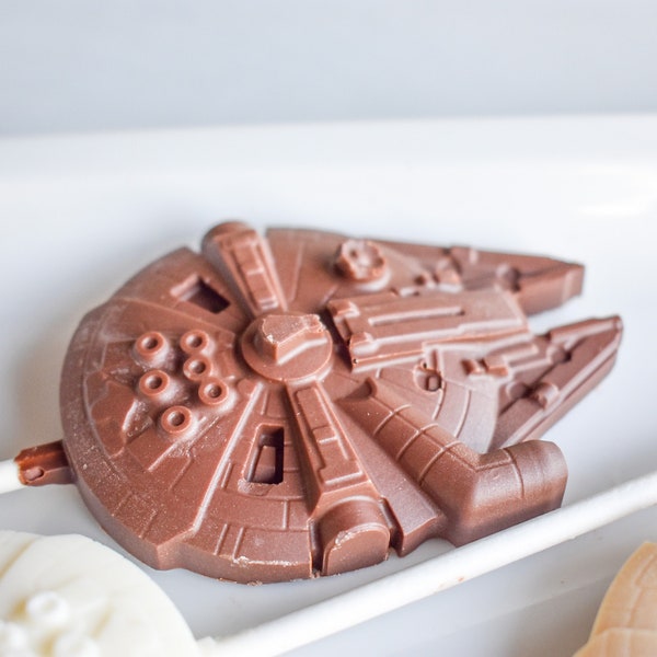 6 or 12 Star Ship Star War Inspired Chocolate Cookies and Cream Oreos Ship Popscicles birthday party favors pops gift