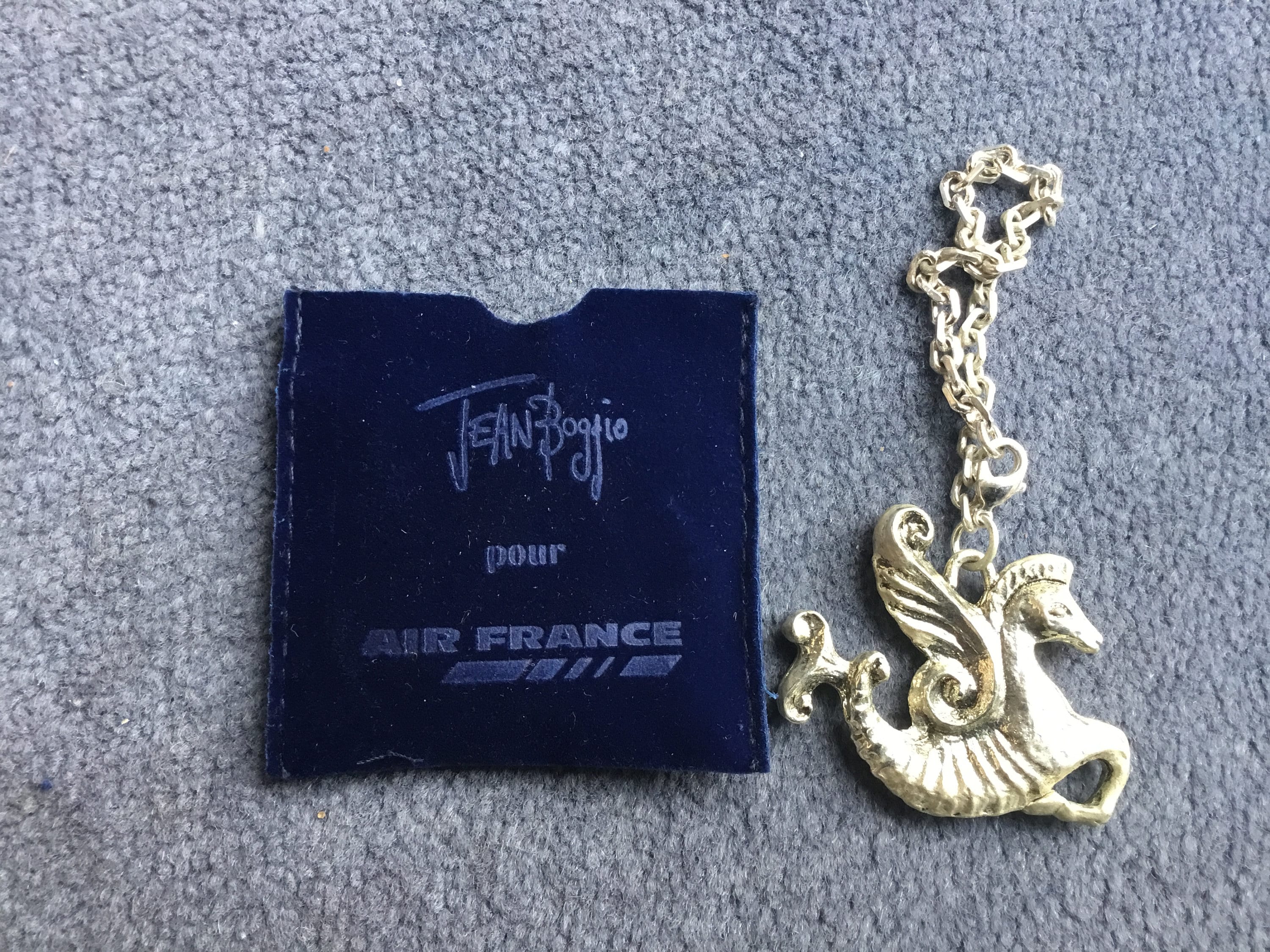 Air France Concorde Millennium Gift Designer Jean Boggio  Seahorse Key Ring in Felt Bag Rare 2000