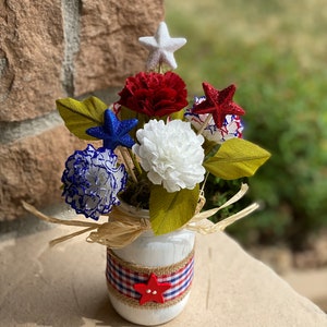 Carnations (Dianthus caryophyllus) - 3 Stems