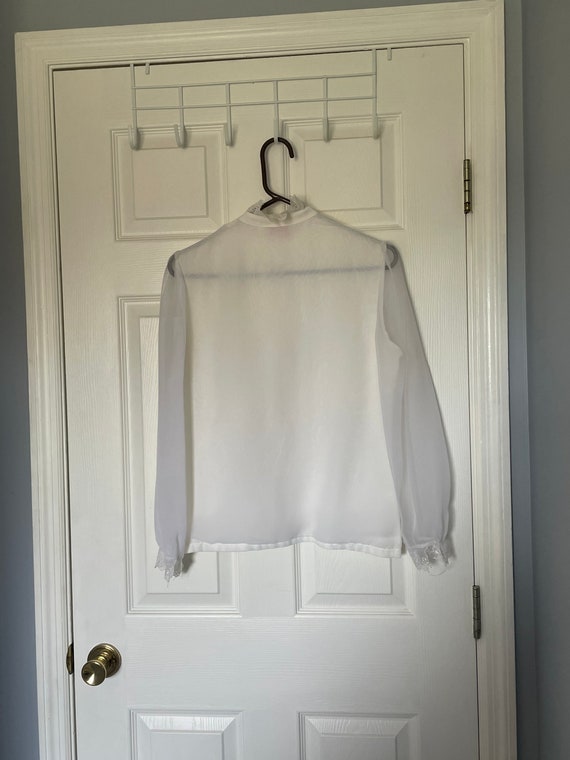 1980s Sheer White Blouse w/ Lace Trim - image 4