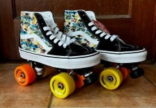 Vans custom Roller Skates - Sk8 - Hi Pro Navy Peony / Whitecap - made with  Vans shoes