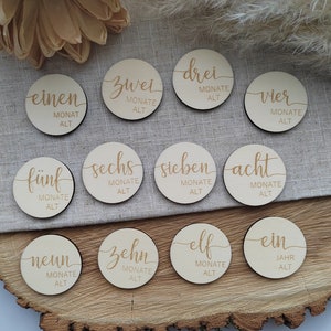Mein erstes Jahr - Baby Meilensteinkarten aus Holz Personalisiert