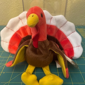 Gobbles the turkey. Ty beanie baby 1996. Retired. Rare. Collectible. MWMT