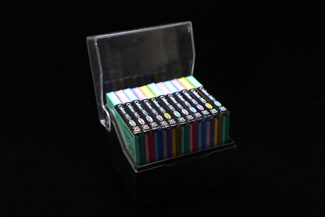 Maxell Colour New Blank Minidisc's 10 Maxell Discs With Storage Disc