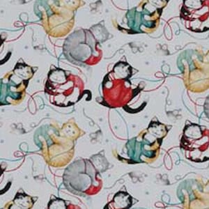 MAT Cat Crinkle Pad, Kitty Pillow Bed, Kitten Sleeping Pad, Cat Lover Gift Idea, Flannel Cotton Fabric. Yarn Cats