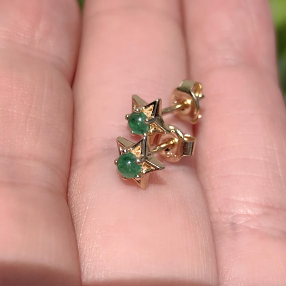 14k Hallmarked  Solid Yellow Gold Green Natural E… - image 2