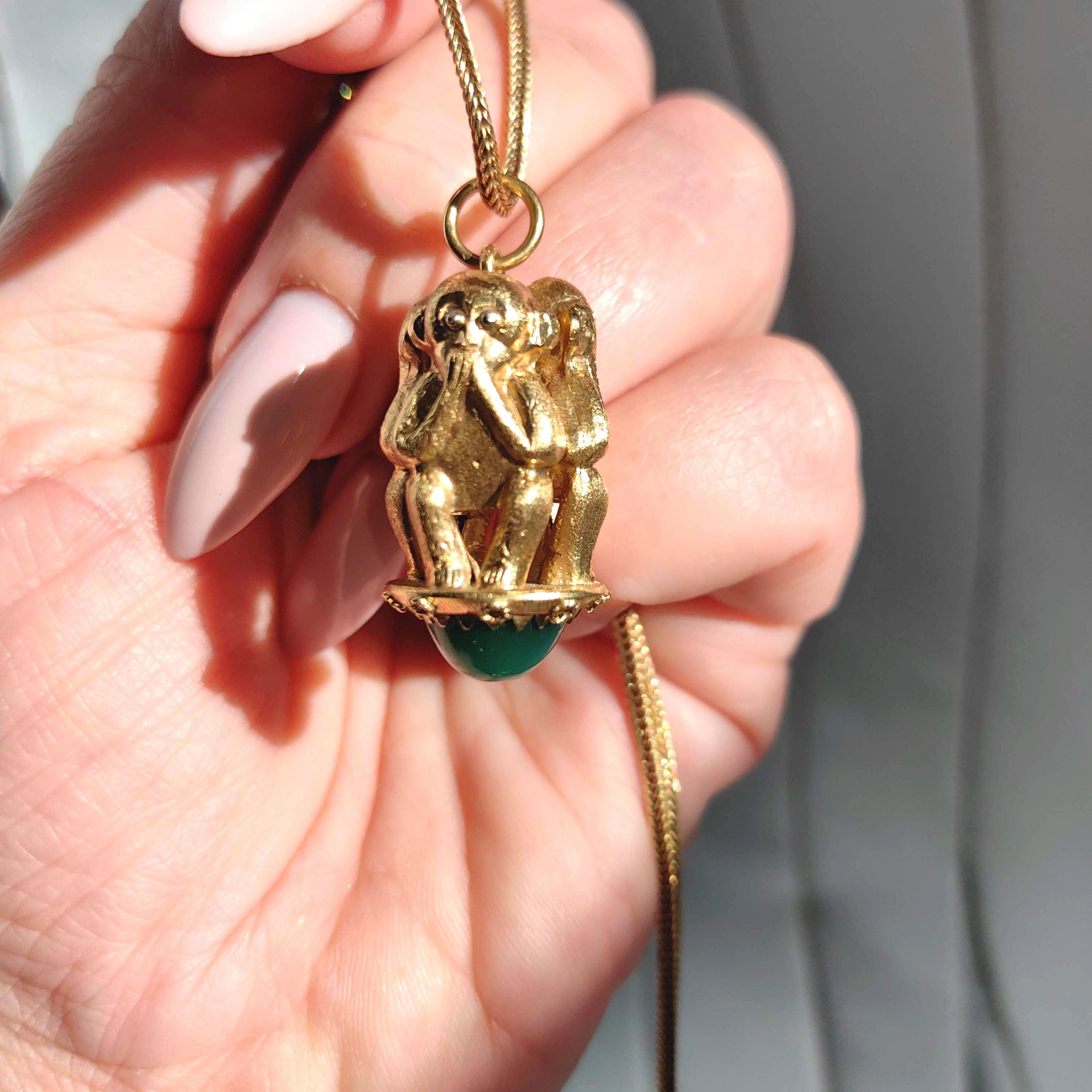 Pendentif Vintage Petit Singe - Métal Doré Brillant - Longueur 30 Mm - Occasion Sans Chaîne