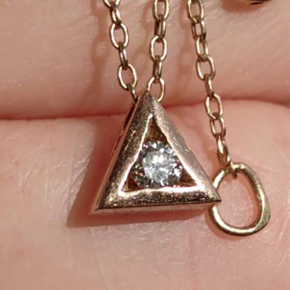 Solitaire Diamond Solid 14k Yellow Gold Vintage G… - image 1