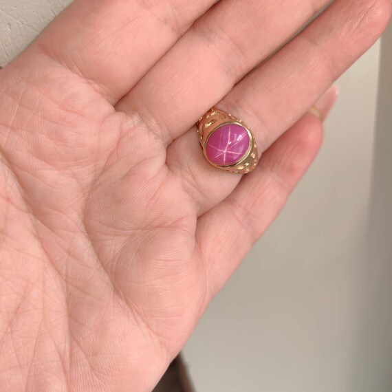 Vintage 10k Gold Star Ruby Ring: Panther Pattern,… - image 9