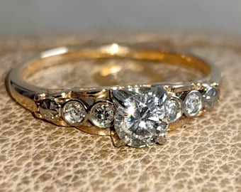 Vintage Antique 0.41 ct. Diamond Solid Yellow Gold Band Ring Engagement Ring