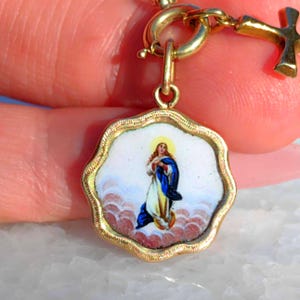 Antique 1900s Art Nouveau Austrian-Hungarian Hallmarked Vintage Hand painted Enamel 14k Gold Virgin Mary Pendant.