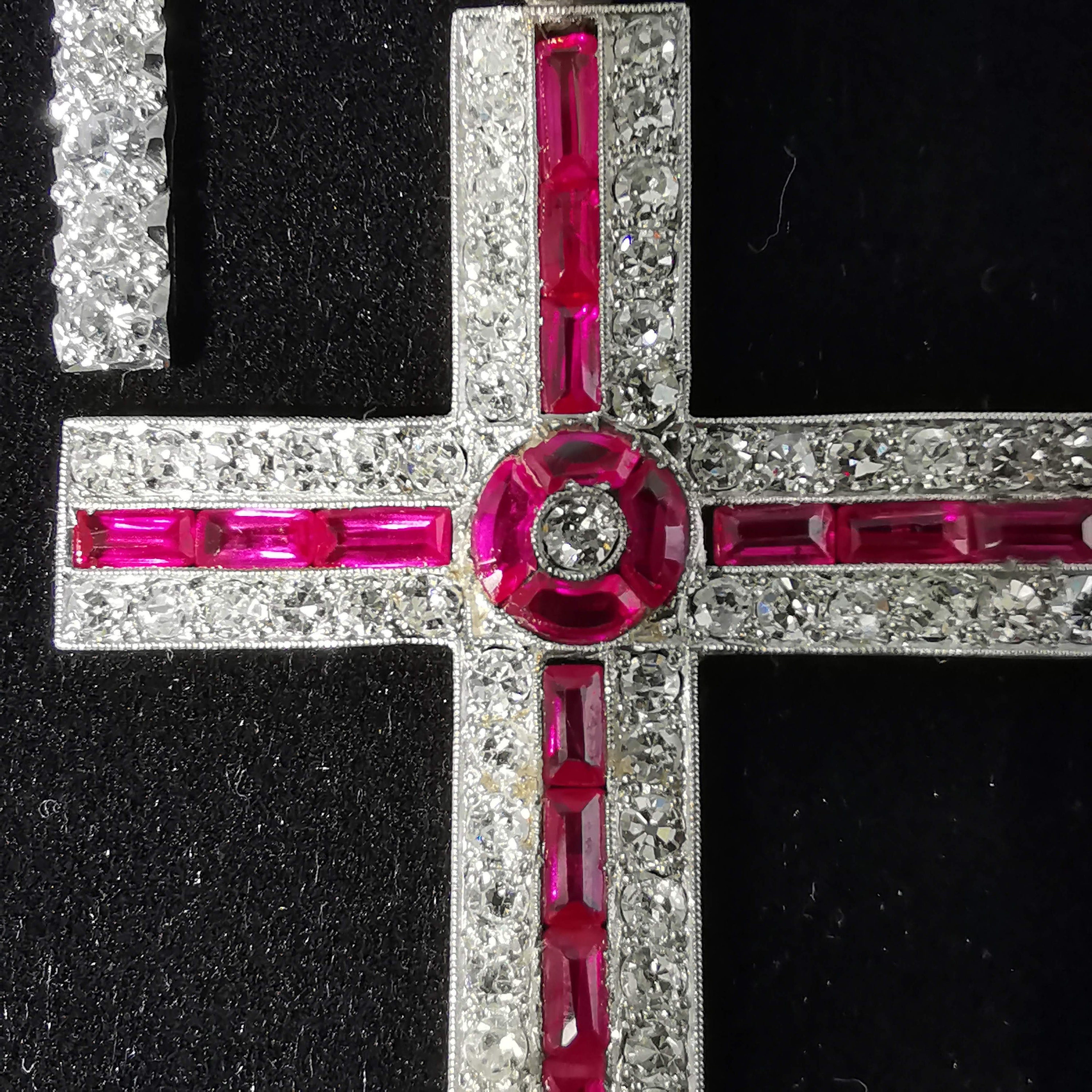 Croix En Platine 950 Avec 12 Diamants - Neuve (stock Ancien) 35x29mm, 1.9g