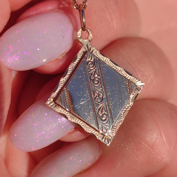 14k hallmarked Solid Yellow Gold Square Painting … - image 6