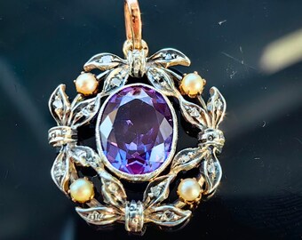 Art Nouveau 1900s Amethyst Rose Diamond Diamond and Cultured Sea Pearl Gold Elegant Dainty Pendant