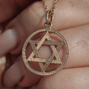 14k Solid Yellow Rose Gold Star of David Circle Pendant Vintage Chiseled Jewish Judaica Charm Antique 1950s Gift Religious Necklace Bracelet