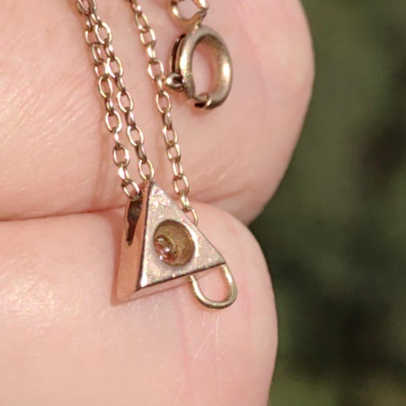 Solitaire Diamond Solid 14k Yellow Gold Vintage G… - image 8