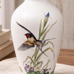 Meadowland Bird Vase - Etsy