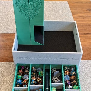Portátil / Torre de dados / Bandeja de dados / Almacenamiento de dados / Caja de dados / Accesorios DnD / Regalo DnD / Personalizado / Juego de rol / Magnético